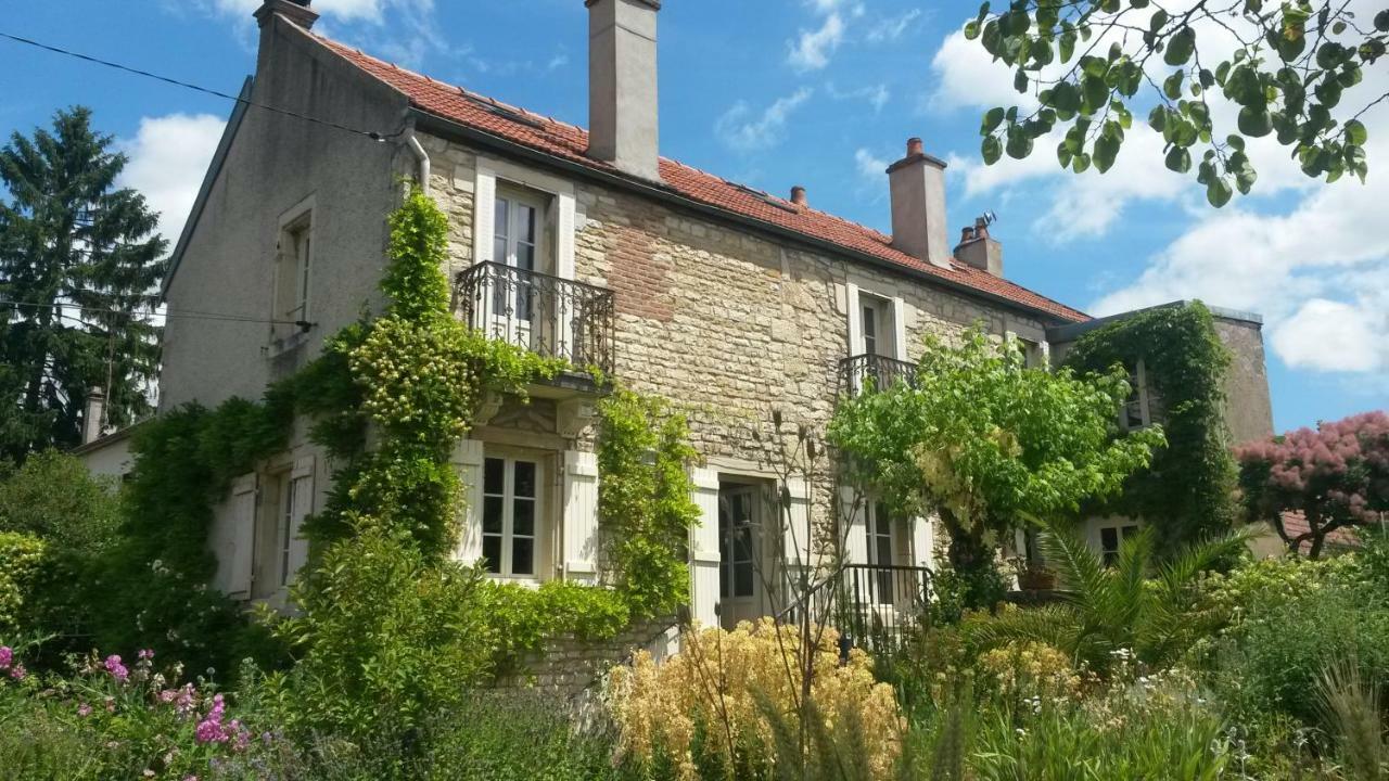 Maison D'Hotes Des Perrieres Dijon Exterior photo